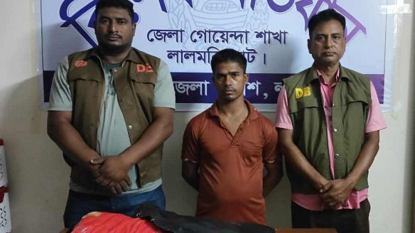 লালমনিরহাটে গাঁ-জাসহ গ্রেফ-তার এক 