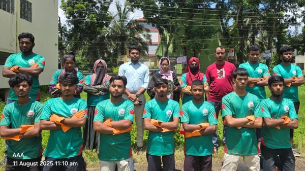 বানারীপাড়ায় পরিবার পরিকল্পনা কার্যালয়ে বিডি ক্লিনের পরিচ্ছন্ন অ-ভিযান প-রিচালনা