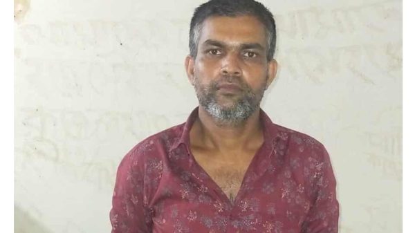 নলছিটিতে ৫ বছরের সা-জাপ্রাপ্ত প-লাতক আ-সামি গ্রে-ফতার