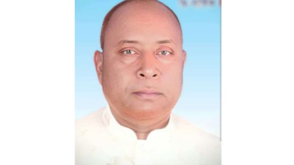 আদালতের রায় অ-মান্য করে জমির মালিক কে বিএনপি নেতার হু-মকি