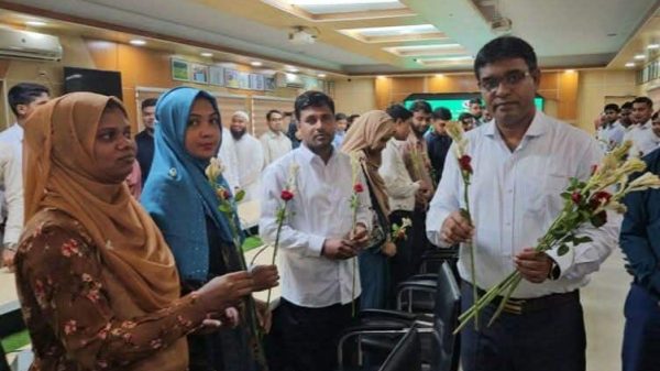 ৫৬ টাকায় সর-কারি চাকরি ৪৫ জনের  মেধা-র জয়