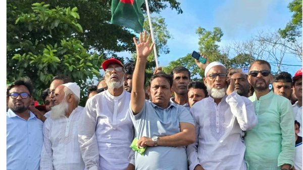 তারেক রহমান বাংলাদেশে কোন বৈষ-ম্য দেখতে চায় না-আনিসুর রহমান তালুকদার খোকন