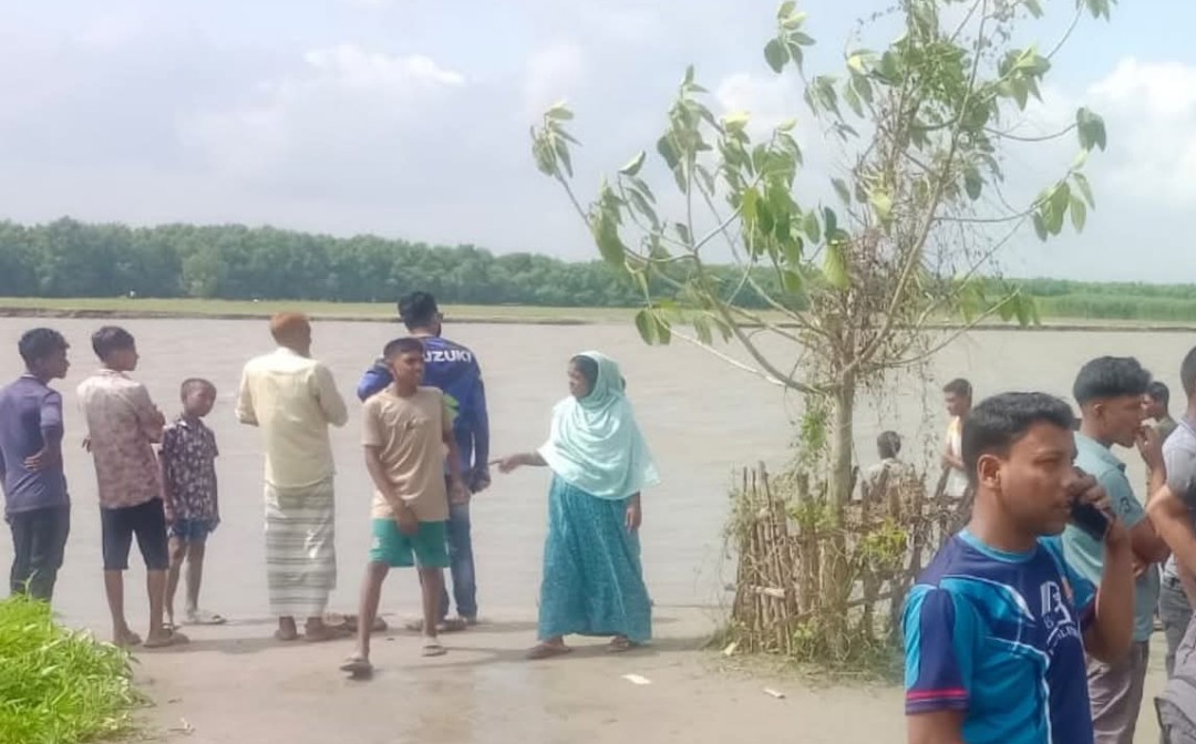 রাজশাহীর গোদাগাড়ীতে ম-রদেহ স-মাহিত করতে আর একজনের মৃ-ত্যু, দুজন নি-খোঁজ